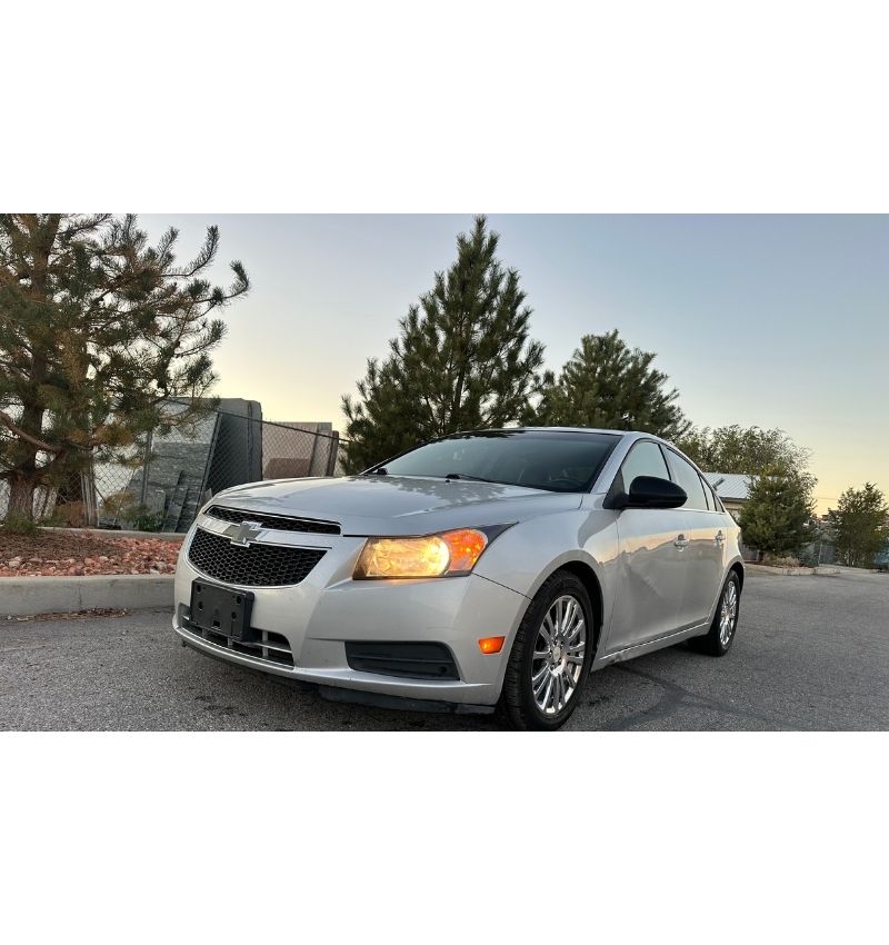 IMG_01_3_Chevrolet Cruze 2012